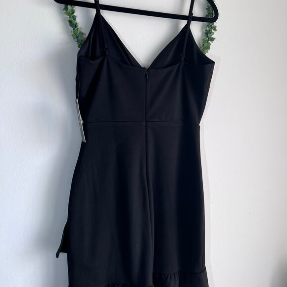 NWT Lulus Sealed With A Kiss Body Con Black Ruffle Dress Size: Medium - Picture 13 of 16